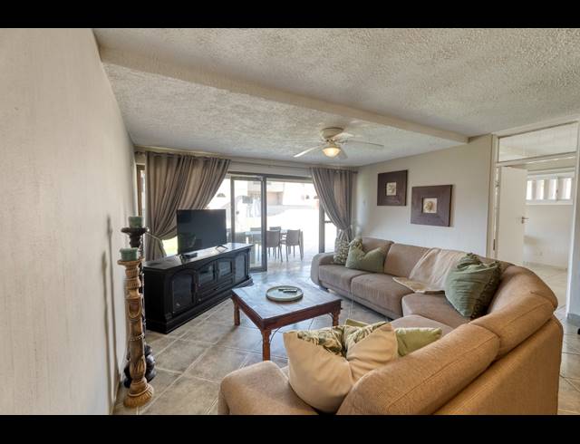 3 BEDROOM APARTMENT FOR SALE IN WILLARD BEACH